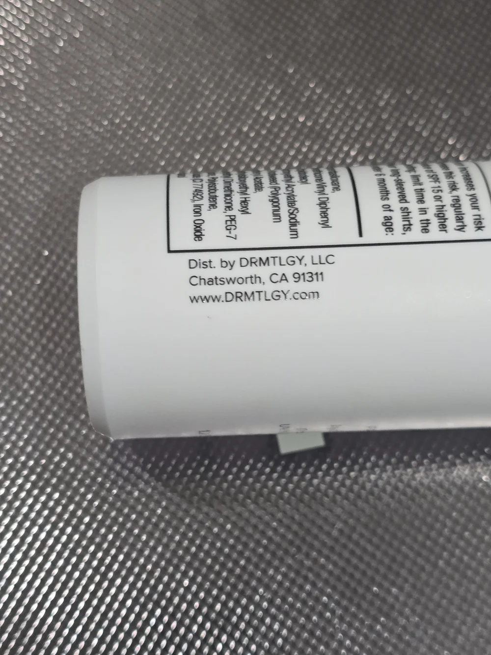 DRMTLGY Matte Universal Tinted Moisturizer SPF46 - NEW